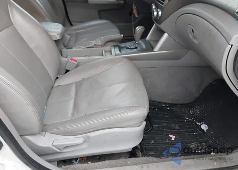 2010 Subaru Forester 2.5X Limited from USA, damaged, VIN JF2SH6DC3AH798989